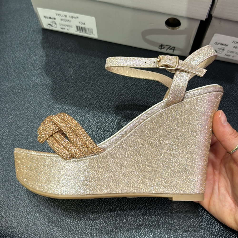 Touch Ups by Benjamin Walk - 4” Heel - Champagne/Rose Gold - Picture 8 of 8